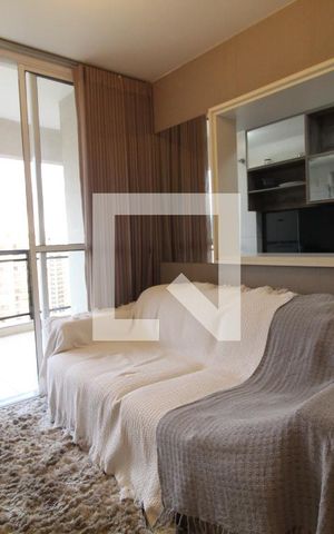 Apartamento à venda com 70m², 2 quartos e 1 vaga Apartamento à venda com 70m², 2 quartos e 1 vagaSala