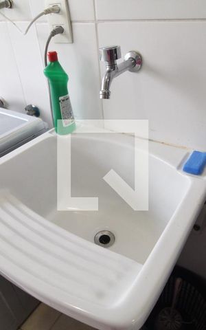 Apartamento à venda com 70m², 2 quartos e 1 vaga Apartamento à venda com 70m², 2 quartos e 1 vagaÁrea de Serviço