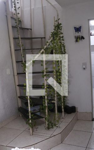 Casa à venda com 450m², 5 quartos e 3 vagasSala-Casa 3