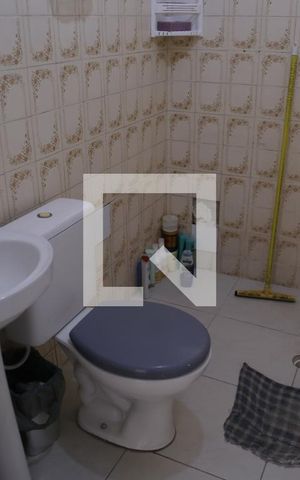 Casa à venda com 450m², 5 quartos e 3 vagasBanheiro da Suíte-Casa 2