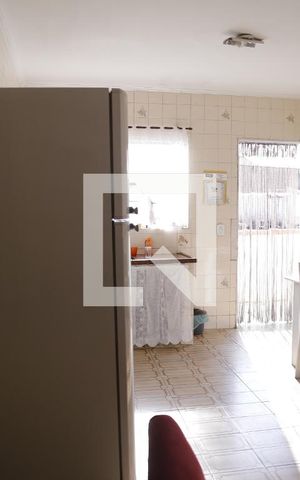 Casa à venda com 450m², 5 quartos e 3 vagasSala/Cozinha-Casa 2