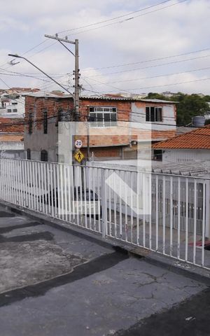 Casa à venda com 450m², 5 quartos e 3 vagasVaranda