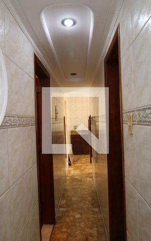 Casa à venda com 339m², 5 quartos e 1 vagaCorredor
