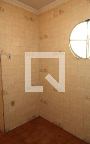 Casa à venda com 339m², 5 quartos e 1 vagaQuitinet Anexo- Quarto