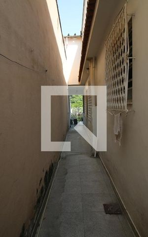 Casa à venda com 339m², 5 quartos e 1 vagaCorredor Lateral