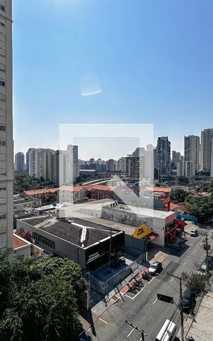 Apartamento à venda com 40m², 1 quarto e 1 vagaVista