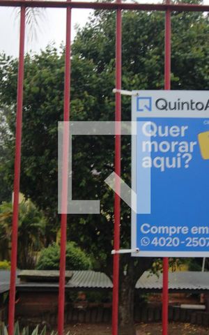 Casa à venda com 226m², 4 quartos e 1 vaga Casa à venda com 226m², 4 quartos e 1 vagaFachada