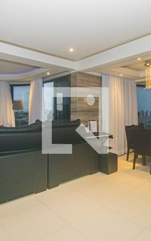 Apartamento para alugar com 120m², 3 quartos e 2 vagas Apartamento para alugar com 120m², 3 quartos e 2 vagasSala
