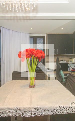 Apartamento para alugar com 120m², 3 quartos e 2 vagas Apartamento para alugar com 120m², 3 quartos e 2 vagasSala