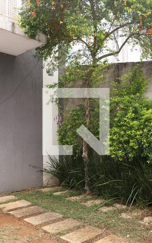 Casa à venda com 100m², 2 quartos e 2 vagasGaragem