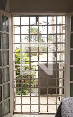 Casa à venda com 100m², 2 quartos e 2 vagasSacada