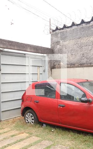 Casa à venda com 100m², 2 quartos e 2 vagasGaragem