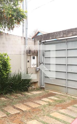 Casa à venda com 100m², 2 quartos e 2 vagasGaragem