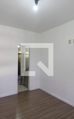 Apartamento à venda com 85m², 2 quartos e 1 vagaSuíte