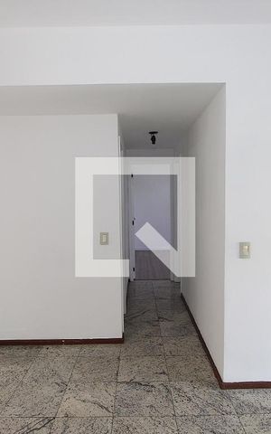Apartamento à venda com 85m², 2 quartos e 1 vagaCorredor