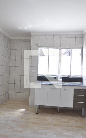 Casa para alugar com 72m², 2 quartos e 1 vagaCozinha