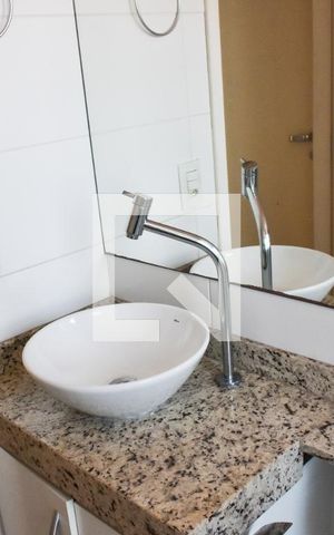 Apartamento à venda com 54m², 2 quartos e 1 vaga Apartamento à venda com 54m², 2 quartos e 1 vagaBanheiro 2