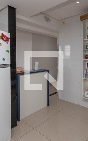 Apartamento à venda com 84m², 3 quartos e 1 vaga Apartamento à venda com 84m², 3 quartos e 1 vagaCozinha