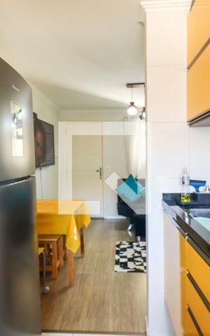 Apartamento para alugar com 60m², 2 quartos e 1 vagaCozinha e Área de Serviço