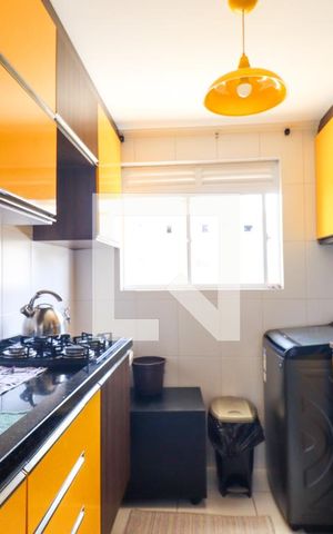 Apartamento para alugar com 60m², 2 quartos e 1 vagaCozinha e Área de Serviço