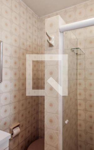 Casa à venda com 95m², 2 quartos e sem vaga Casa à venda com 95m², 2 quartos e sem vagaBanheiro