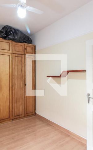 Casa à venda com 95m², 2 quartos e sem vaga Casa à venda com 95m², 2 quartos e sem vagaQuarto 1