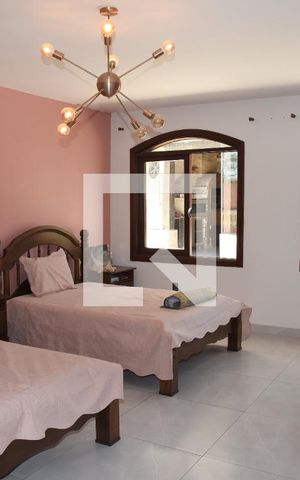 Casa à venda com 1000m², 3 quartos e 6 vagasSuíte 3