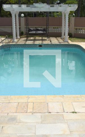 Casa à venda com 1000m², 3 quartos e 6 vagasPiscina