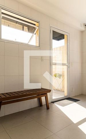 Apartamento à venda com 57m², 2 quartos e sem vagaÁrea Comum - Lavanderia