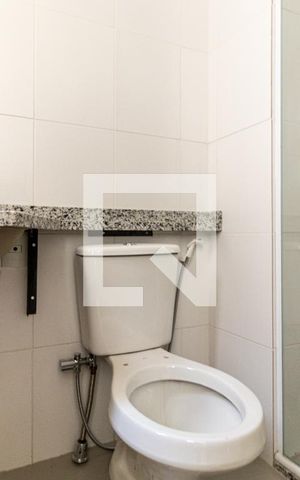 Apartamento para alugar com 57m², 2 quartos e sem vagaBanheiro