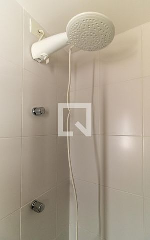 Apartamento para alugar com 57m², 2 quartos e sem vagaBanheiro