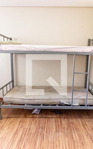 Studio para alugar com 17m², 1 quarto e sem vaga Studio para alugar com 17m², 1 quarto e sem vagaQuarto/Cozinha