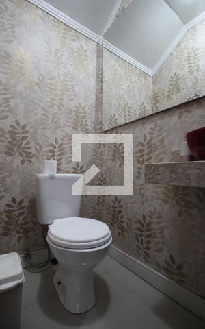 Casa à venda com 177m², 3 quartos e 2 vagasLavabo