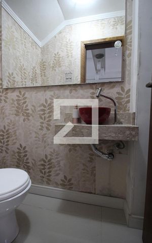 Casa à venda com 177m², 3 quartos e 2 vagasLavabo