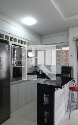 Casa à venda com 177m², 3 quartos e 2 vagasCozinha