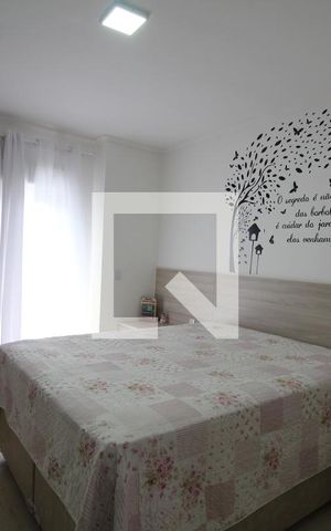 Casa à venda com 177m², 3 quartos e 2 vagasSuíte