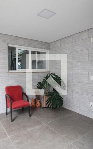 Casa à venda com 177m², 3 quartos e 2 vagasCorredor