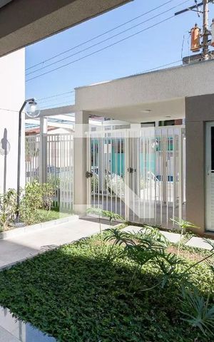 Apartamento à venda com 47m², 2 quartos e 1 vaga Apartamento à venda com 47m², 2 quartos e 1 vagaPortaria