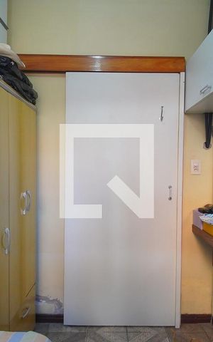 Casa à venda com 125m², 2 quartos e 2 vagas Casa à venda com 125m², 2 quartos e 2 vagasQuarto 1