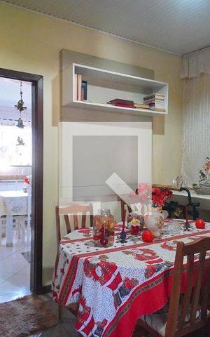 Casa à venda com 125m², 2 quartos e 2 vagas Casa à venda com 125m², 2 quartos e 2 vagasSala de Jantar