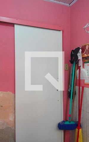 Casa à venda com 125m², 2 quartos e 2 vagas Casa à venda com 125m², 2 quartos e 2 vagasÁrea de Serviço