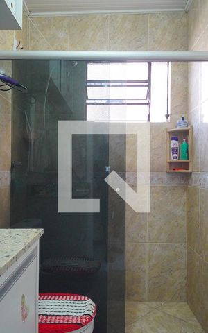 Casa à venda com 125m², 2 quartos e 2 vagas Casa à venda com 125m², 2 quartos e 2 vagasBanheiro