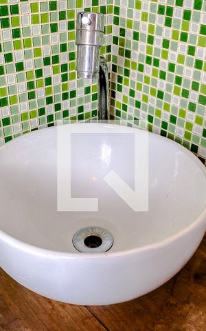 Apartamento para alugar com 29m², 1 quarto e sem vagaBanheiro