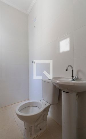 Apartamento para alugar com 45m², 2 quartos e sem vaga Apartamento para alugar com 45m², 2 quartos e sem vagaBanheiro