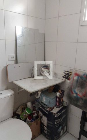 Apartamento à venda com 65m², 2 quartos e 1 vaga Apartamento à venda com 65m², 2 quartos e 1 vagaBanheiro