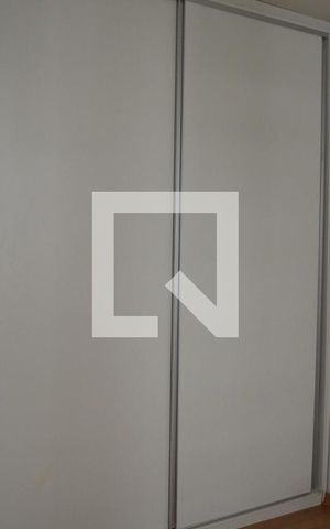 Apartamento para alugar com 86m², 3 quartos e 2 vagasQuarto 3 - Armários