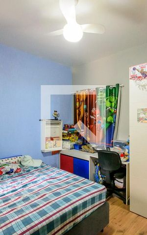 Casa à venda com 170m², 5 quartos e 3 vagas Casa à venda com 170m², 5 quartos e 3 vagasQuarto 1
