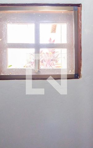 Casa à venda com 170m², 5 quartos e 3 vagas Casa à venda com 170m², 5 quartos e 3 vagasLavabo