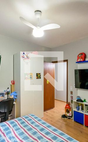 Casa à venda com 170m², 5 quartos e 3 vagas Casa à venda com 170m², 5 quartos e 3 vagasQuarto 1