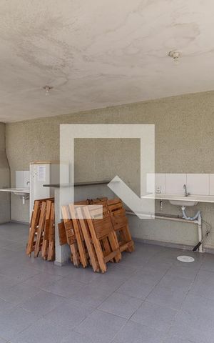 Apartamento à venda com 40m², 2 quartos e 1 vaga Apartamento à venda com 40m², 2 quartos e 1 vagaÁrea comum - Churrasqueira